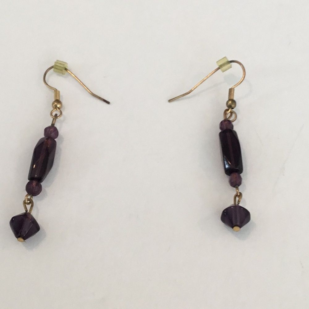 Purple Dangly Earrings‎